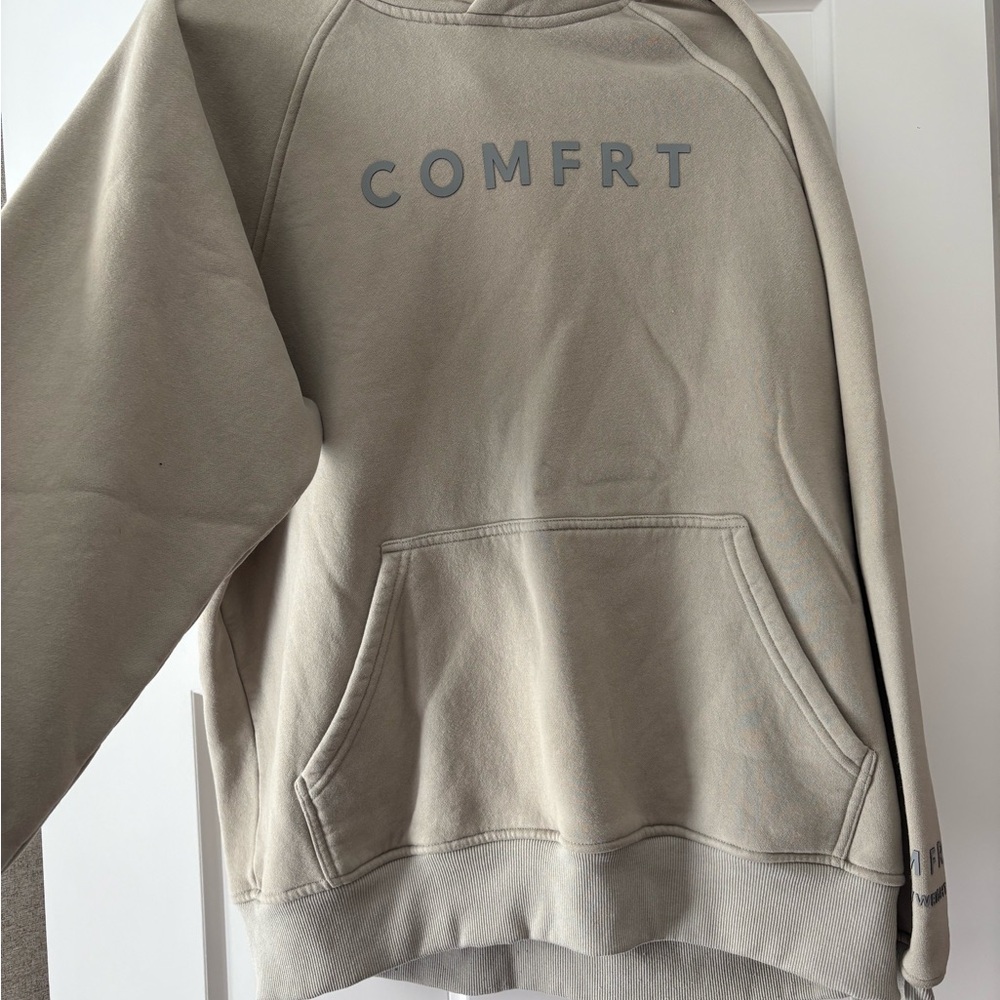 Comfrt heavyweights hoodie